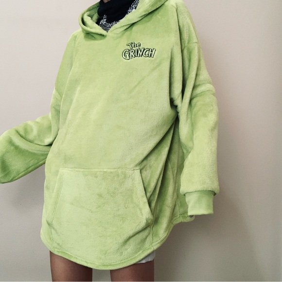 Dr. Seuss The Grinch Green Hoodie - Picture 4 of 8